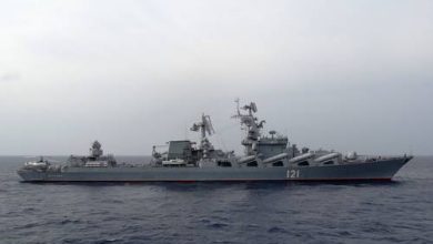 Photo de La Russie subit un revers alors que son navire amiral coule dans la mer Noire