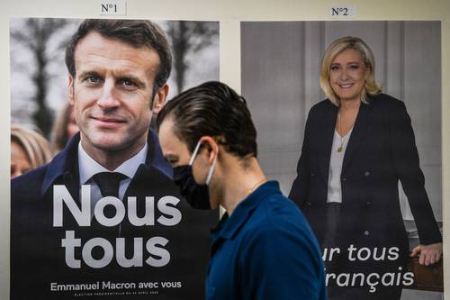 convoques-aujourd'hui-pour-elire-leur-prochain-president,-les-49-millions-de-francais