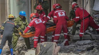 Photo de Ils gardent l'espoir de sauver les survivants