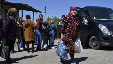Photo de L'évacuation des femmes, des enfants et des personnes âgées à Azovstal est terminée, selon Kiev