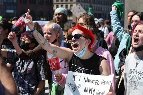 les-manifestations-pro-avortement-se-poursuivent-aux-etats-unis